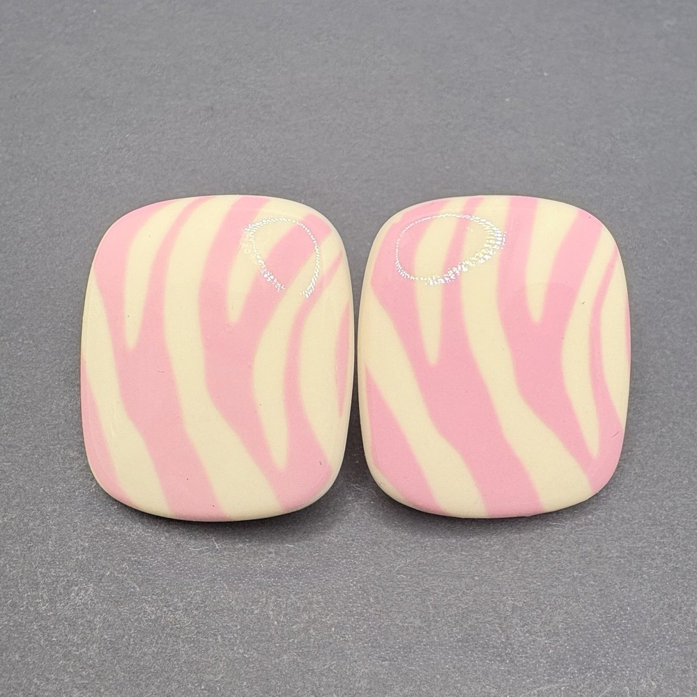 Vintage Avon Zebra Stripe Clip On Earrings Pink & Cream Acrylic 1.25"‎